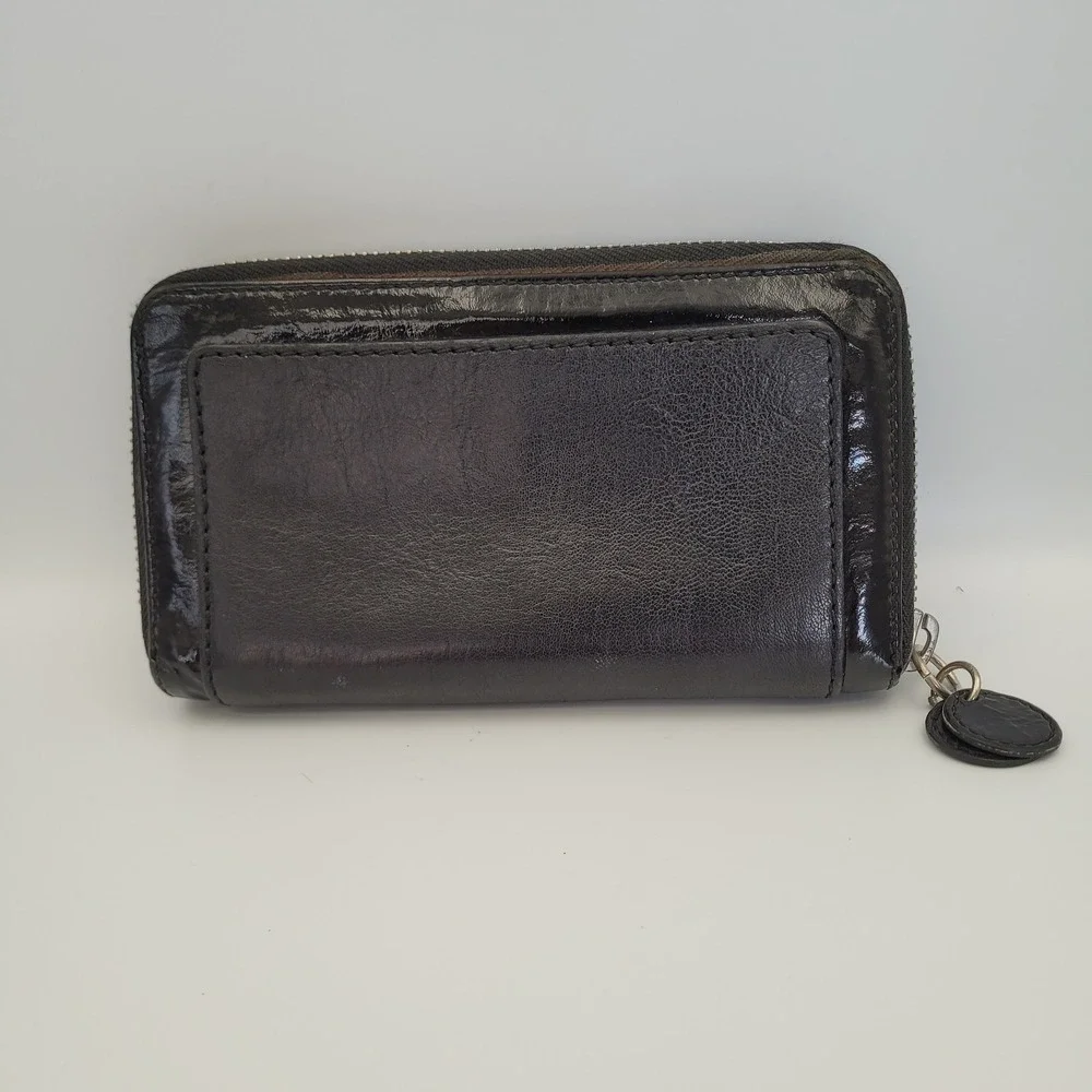 Chloe Black Leather Patent Trim Zip Around Continental Wallet Made in Spain